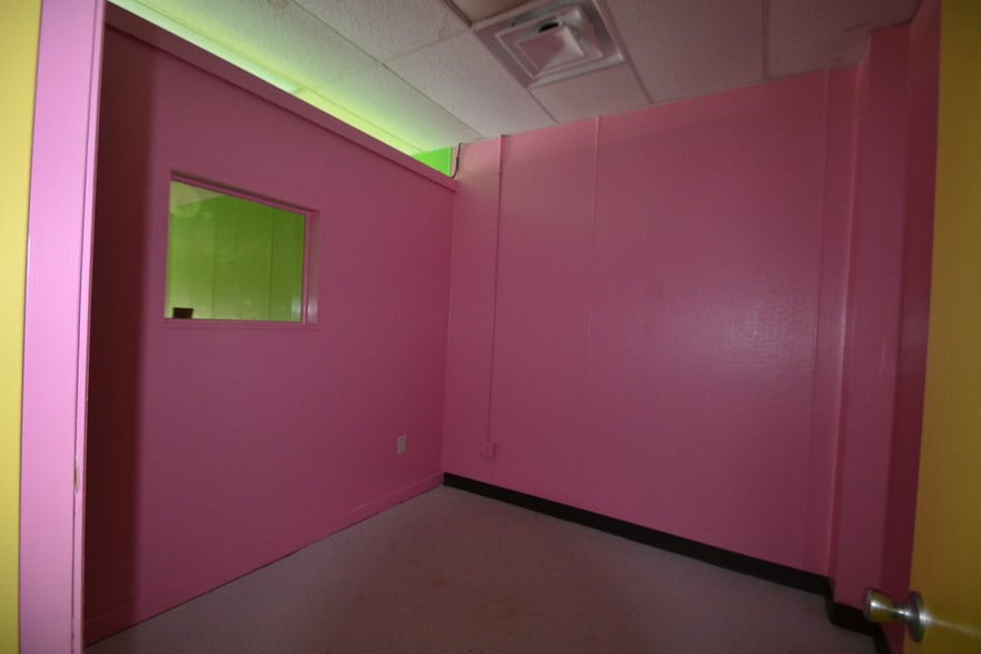 More Photos Of 3604 Macon Rd, Columbus Unknown For Lease