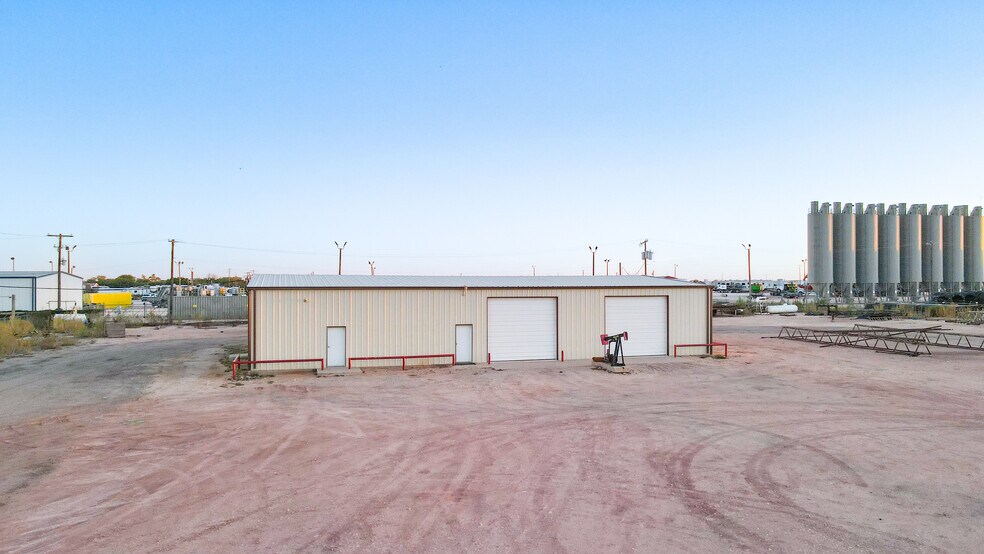 More Photos Of 4417 W Industrial Ave, Midland Industrial For Sale