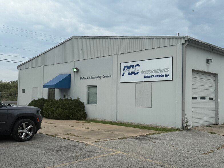 More Photos Of 5313 E Apache St, Tulsa Warehouse For Lease