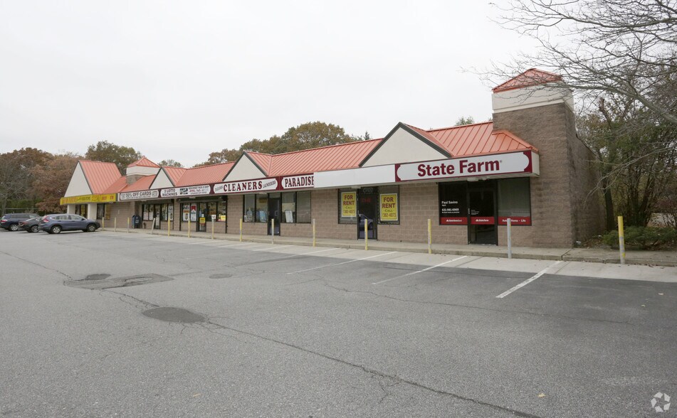 More Photos Of 279 Smithtown Blvd, Nesconset Freestanding For Lease