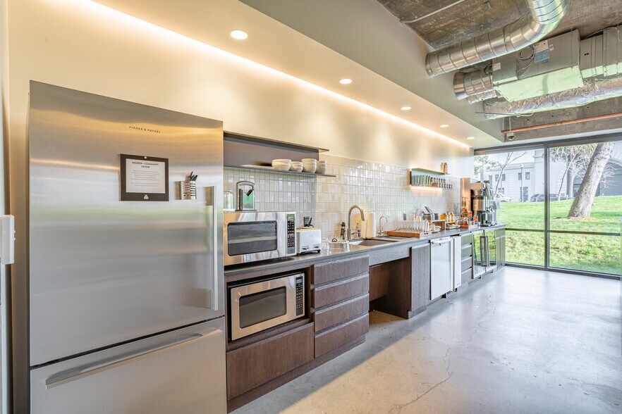 More Photos Of 1700 Montgomery St, San Francisco Coworking Space