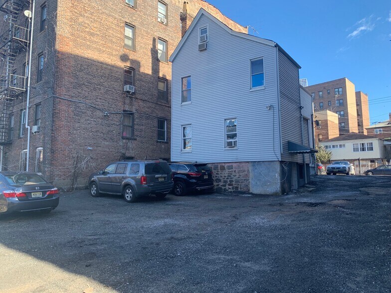 More Photos Of 79 Romaine Ave, Jersey City Land For Sale