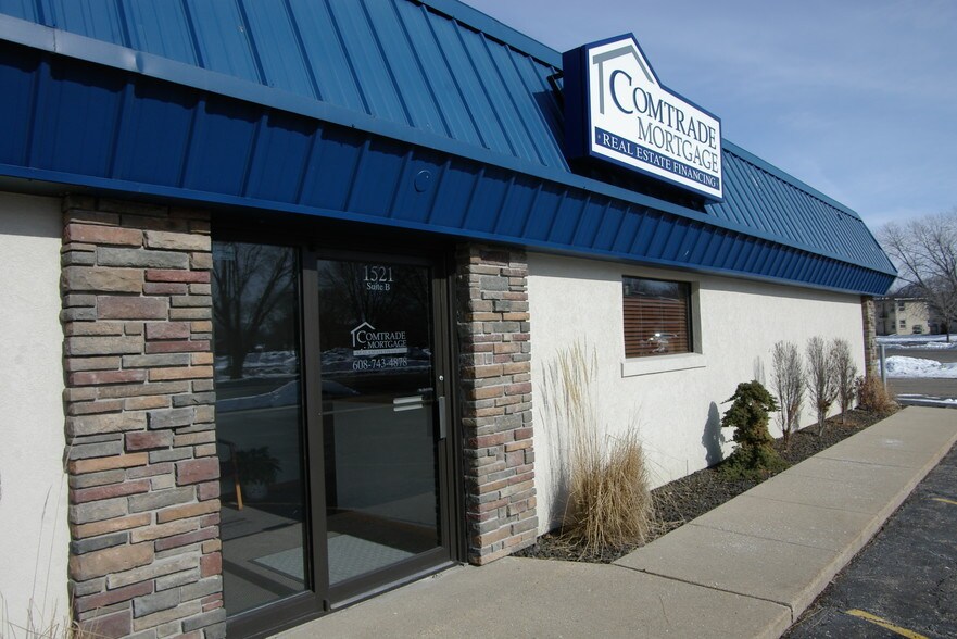 More Photos Of 1521 Randolph Rd, Janesville Medical For Lease