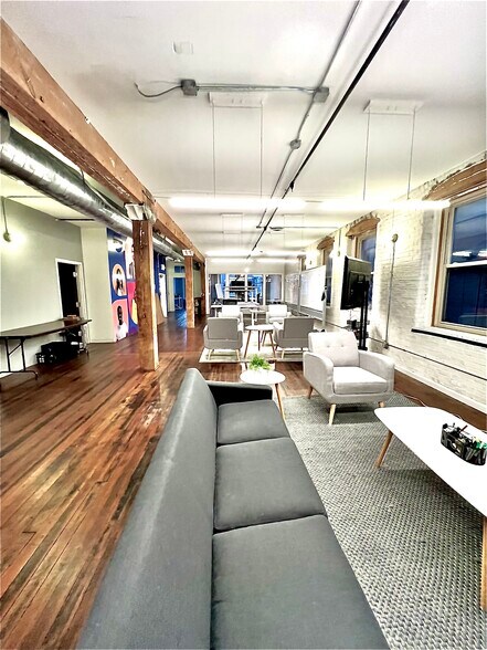 More Photos Of 1008 Race St, Cincinnati Office Residential For Sale