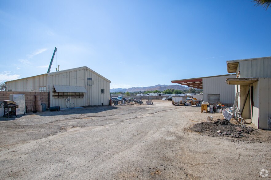 More Photos Of 55479 Yucca Trl, Yucca Valley Warehouse For Lease
