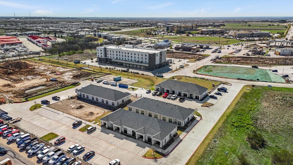 More Photos Of 3121 Bailey Dr, Fort Worth Office For Lease