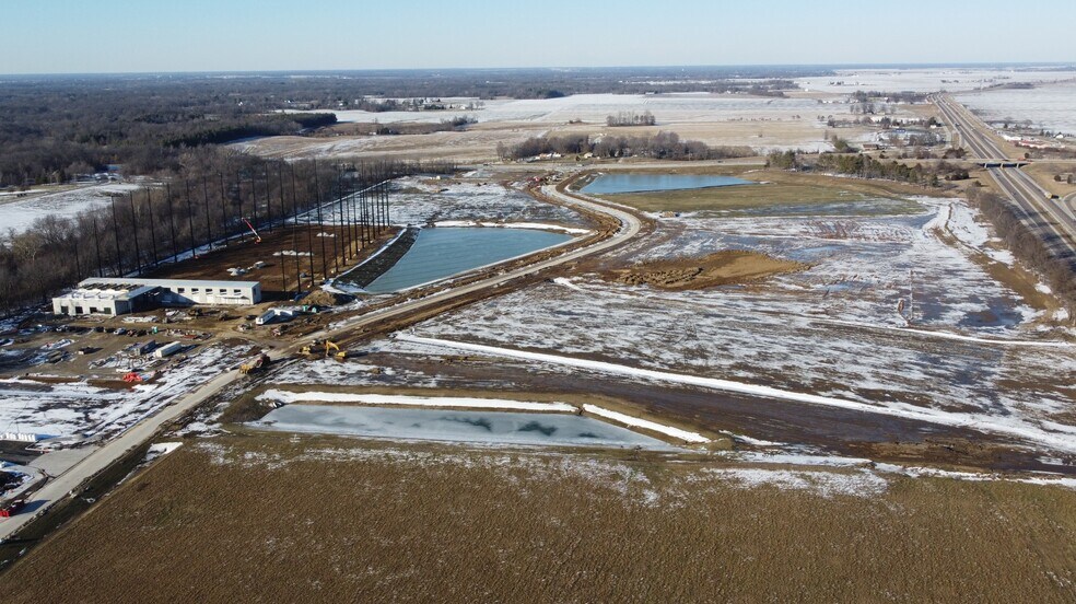 More Photos Of US RTE 55 and State Route 143, Edwardsville Land For Sale