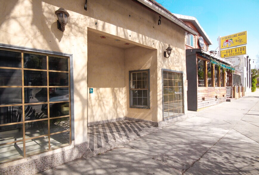 More Photos Of 1733 Silver Lake Blvd, Los Angeles General Retail For Lease