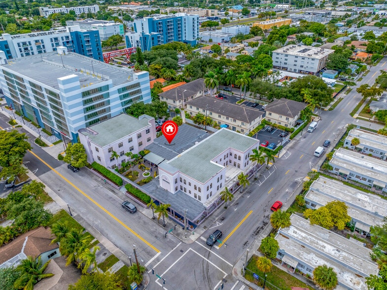 More Photos Of 2001 Polk St, Hollywood Healthcare For Sale