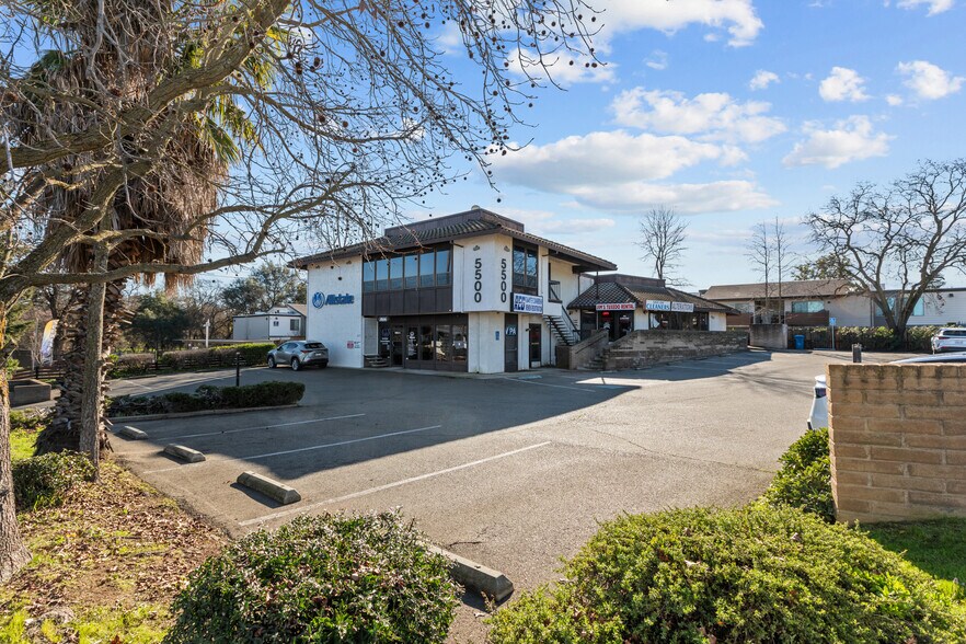 More Photos Of 5500 Madison Ave, Sacramento Office For Lease