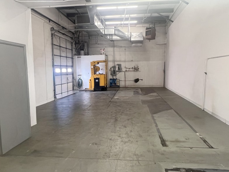 More Photos Of 7140 W 117th Ave, Broomfield Warehouse For Sale