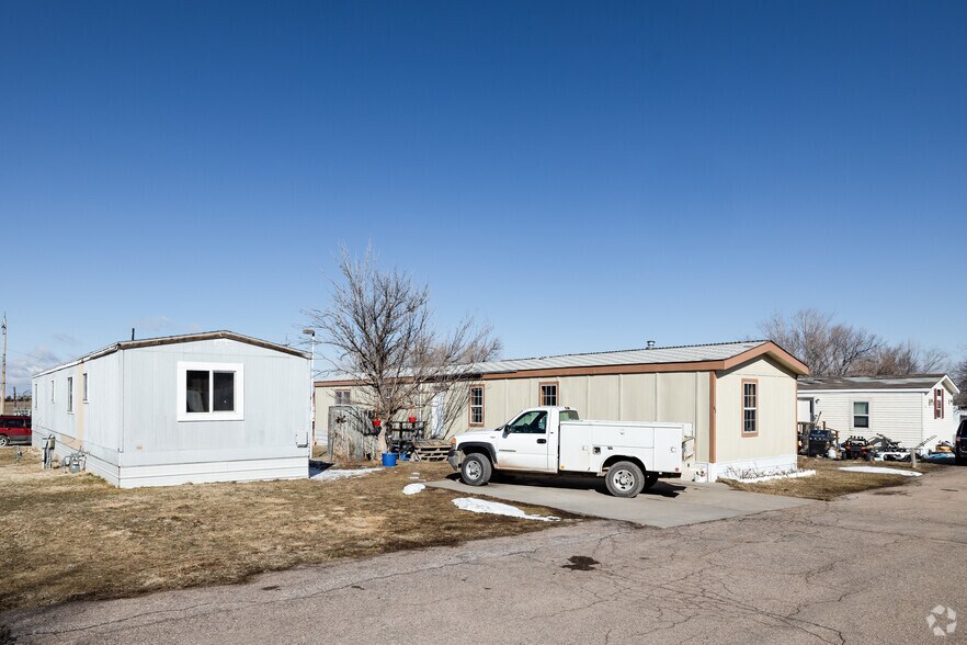 More Photos Of 1010 Maple St, Chadron Manufactured Housing Mobile Home Park For Sale