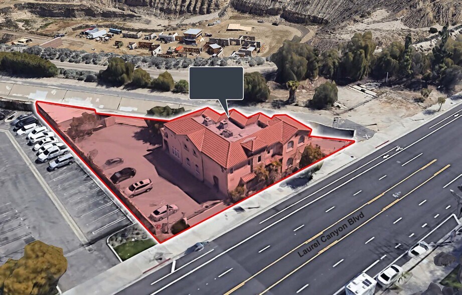 More Photos Of 9300 Laurel Canyon Blvd, Pacoima Office For Sale