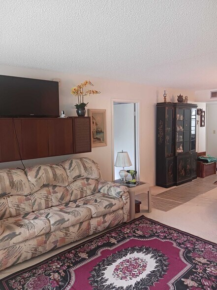 More Photos Of 3051 NW 48th Ave, Lauderdale Lakes Apartments For Sale