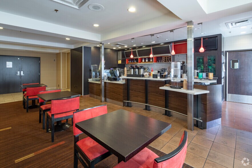 More Photos Of 4300 Colonnade Pky, Birmingham Hotel For Sale