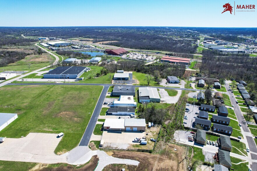 More Photos Of 2610 Calvert Dr, Columbia Industrial For Sale