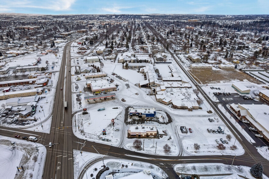 More Photos Of 205 18th St, Kalispell Fast Food For Sale