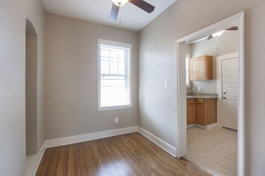 More Photos Of 23 S McLean Blvd, Memphis Apartments For Sale