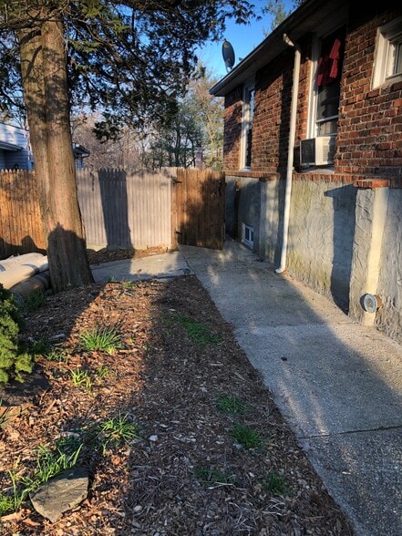 More Photos Of 1887 Joshuas Path, Central Islip Apartments For Sale