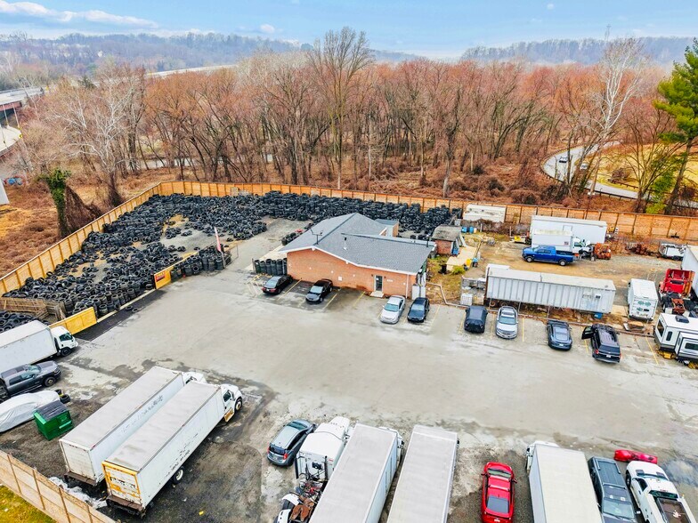 More Photos Of 5230 Washington Blvd, Halethorpe Auto Dealership For Lease