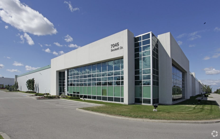 Primary Photo Of 7045 Beckett Dr, Mississauga Warehouse For Lease