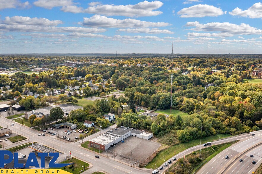 More Photos Of 1750 South Ave, Youngstown Manufacturing For Lease