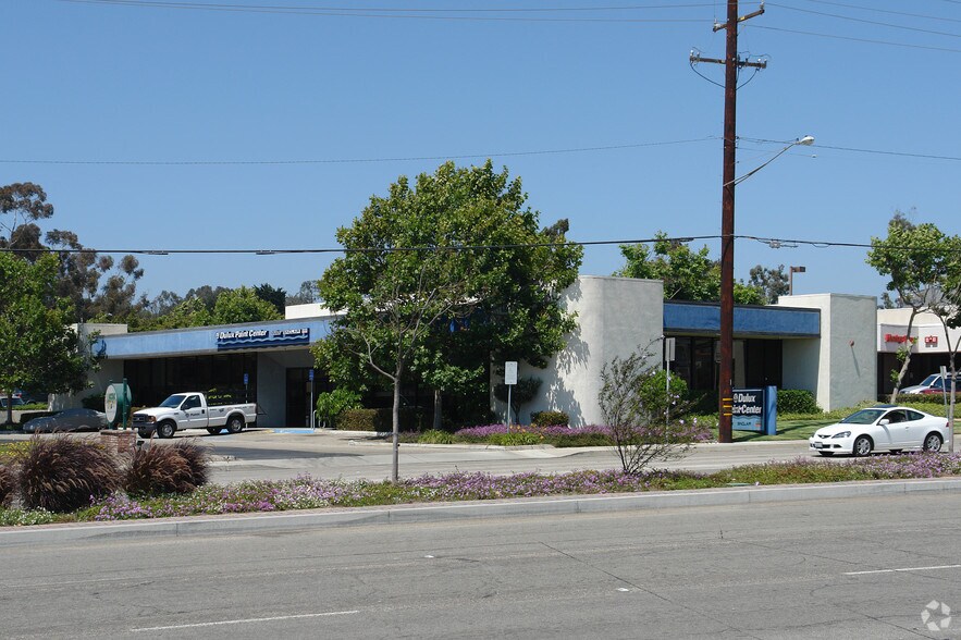 Primary Photo Of 4115 E Main St, Ventura Freestanding For Lease