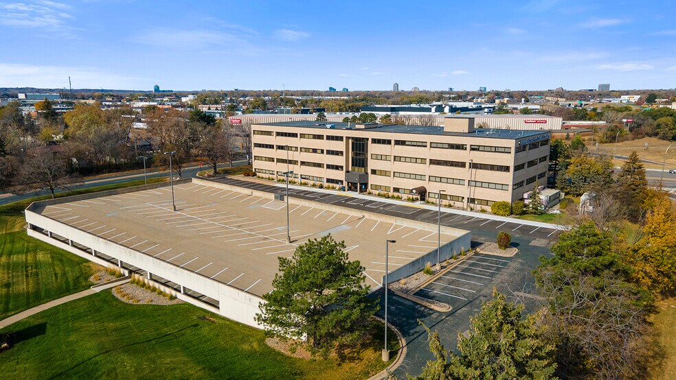 More Photos Of 9801 S Dupont Ave, Bloomington Office For Lease