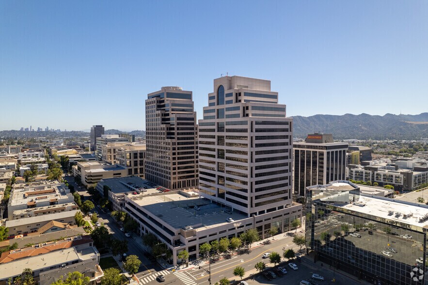 More Photos Of 550 N Brand Blvd, Glendale Office For Lease