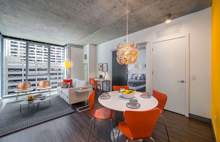 More Photos Of 215 W Lake St, Chicago Apartments For Lease