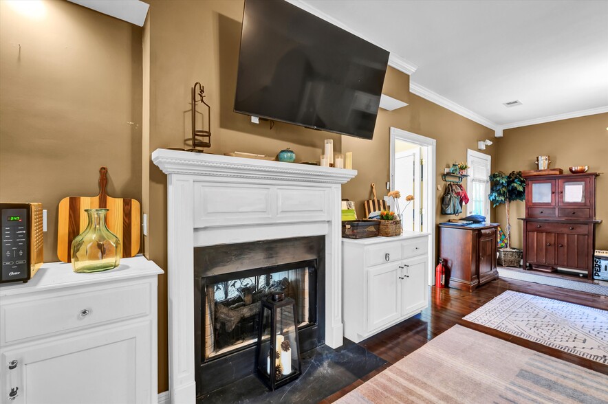 More Photos Of 110 Holy Cross Rd, Loretto Hospitality For Sale