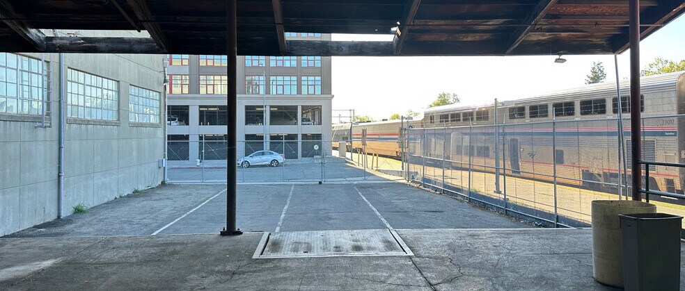More Photos Of 175 2nd St, Oakland Manufacturing For Sale