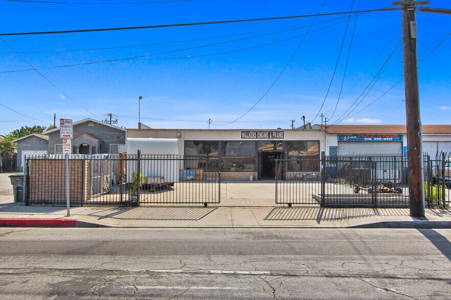 More Photos Of 20836 Main St, Carson Auto Repair For Sale