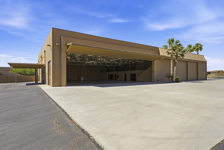 More Photos Of 4180 W Kitty Hawk Way, Chandler Airplane Hangar For Sale