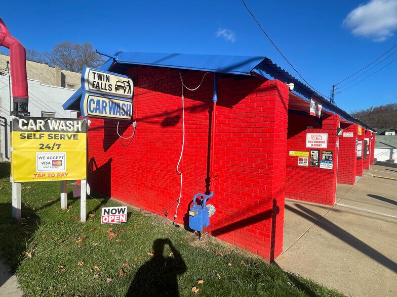 More Photos Of 3500 4th Ave, Beaver Falls Carwash For Sale
