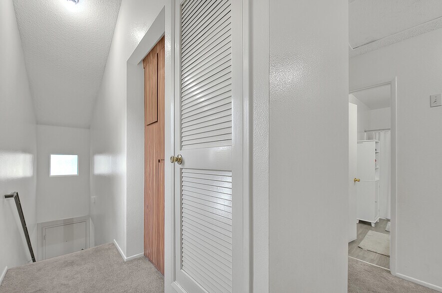 More Photos Of 275-299 Monte Vista St, La Habra Apartments For Sale