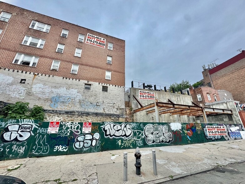 More Photos Of 365 E 197th St, Bronx Apartments For Sale
