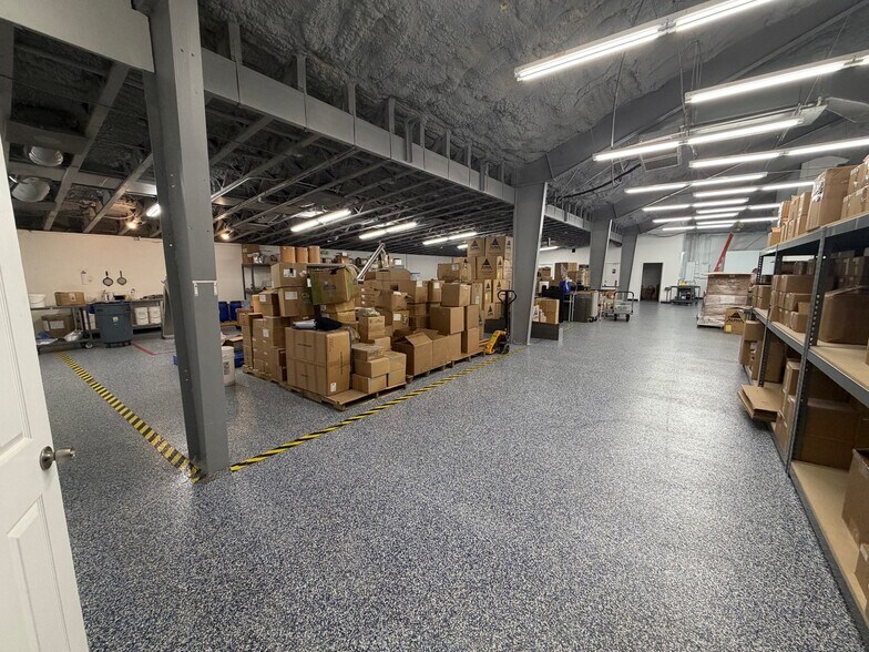 More Photos Of 6520 Fort King Rd, Zephyrhills Storefront Retail Office For Lease