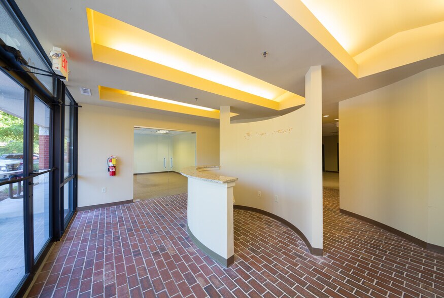 More Photos Of 1455 Old Alabama Rd, Roswell Office For Sale