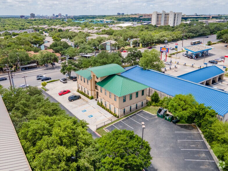 More Photos Of 11459 Huebner Rd, San Antonio Medical For Sale