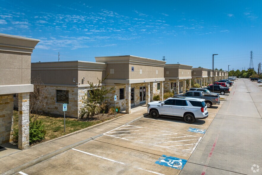 More Photos Of 16310 State Highway 249, Houston Office For Lease