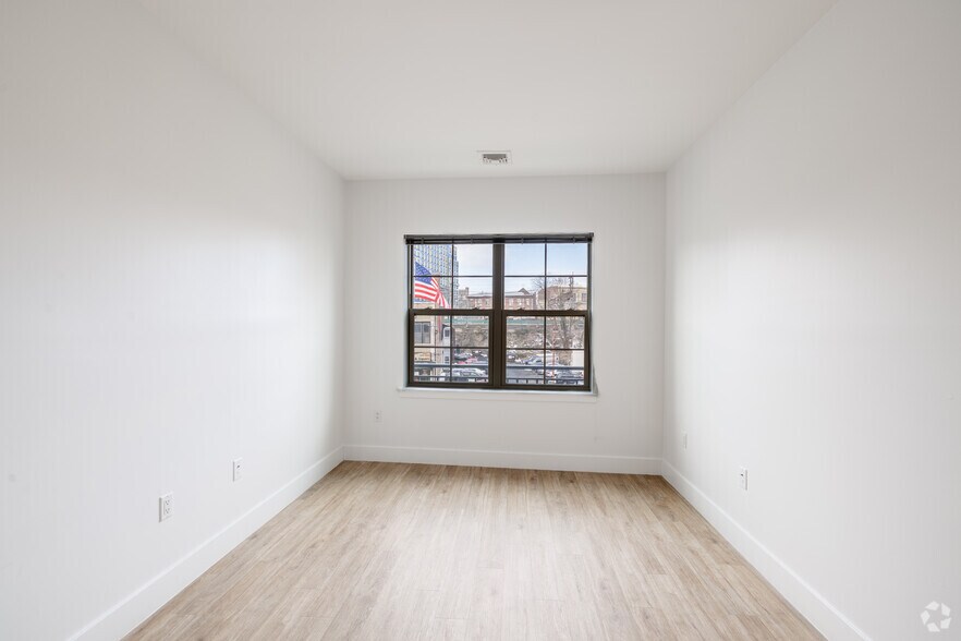 More Photos Of 1 N Main St, Port Chester Apartments For Lease