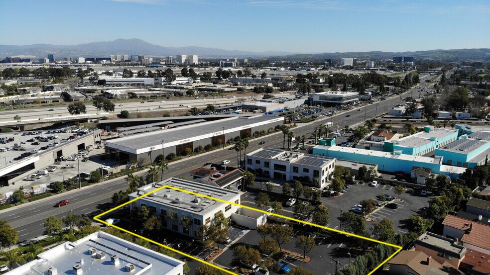 More Photos Of 1124 Bristol St, Costa Mesa Office For Sale