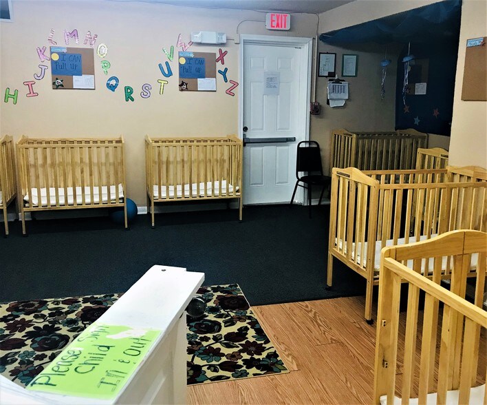 More Photos Of 7223 Green Oak Pl, San Antonio Daycare Center For Sale