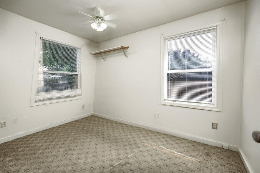 More Photos Of 128 S Mountain Ave, Ashland Apartments For Sale