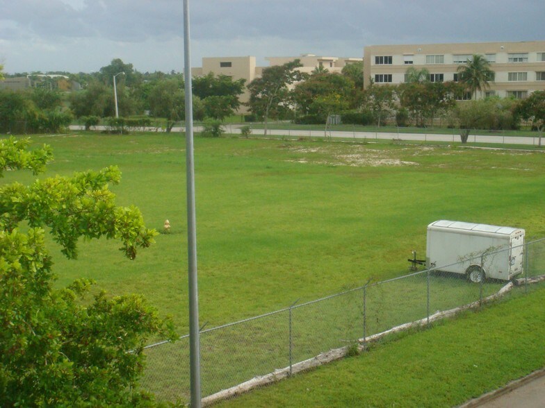More Photos Of 27455 S Dixie Hwy, Homestead Land For Lease