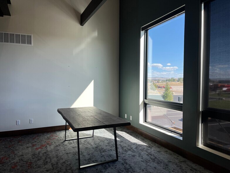 More Photos Of 3202 W 5000 S, Rexburg Office For Lease