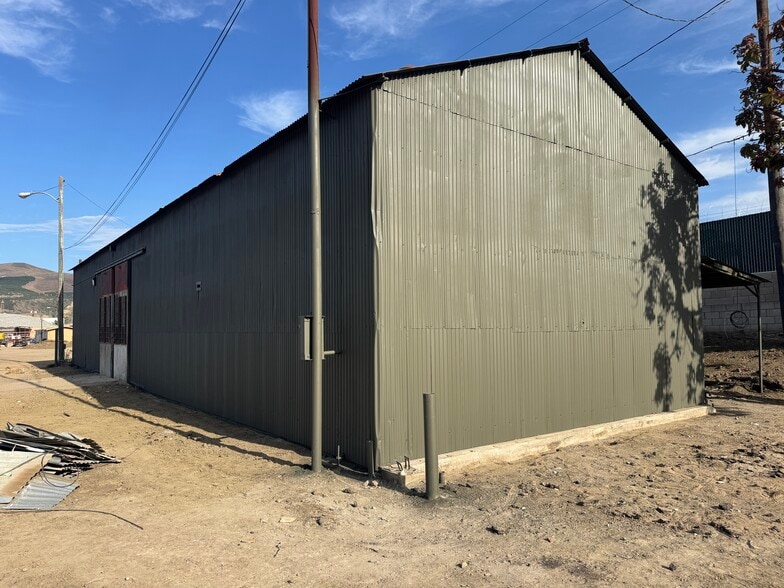 More Photos Of 1760 N Ventura Ave, Ventura Warehouse For Lease