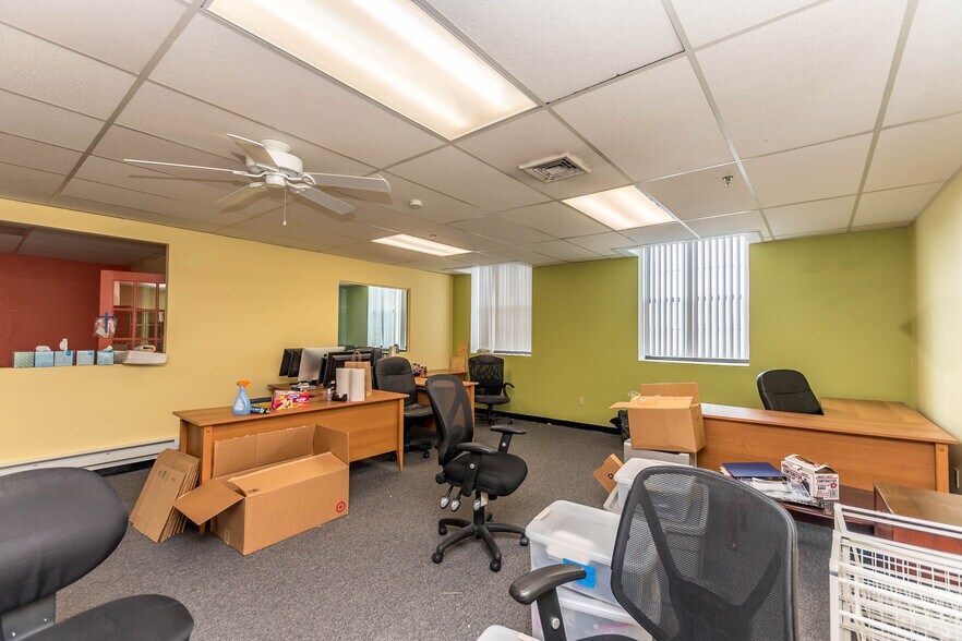 More Photos Of 23-25 Spring St, Ossining Office For Lease