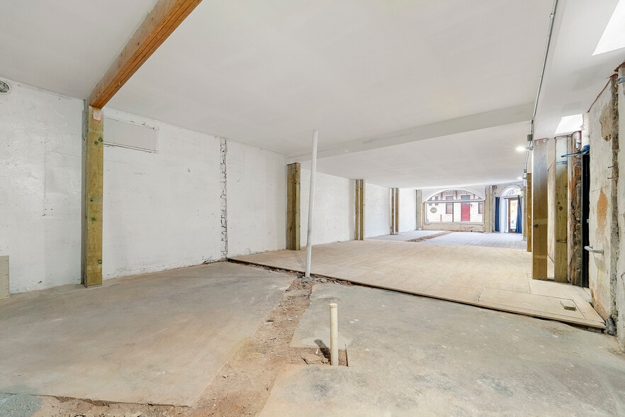 More Photos Of 929 Main St, Stone Mountain Restaurant For Lease